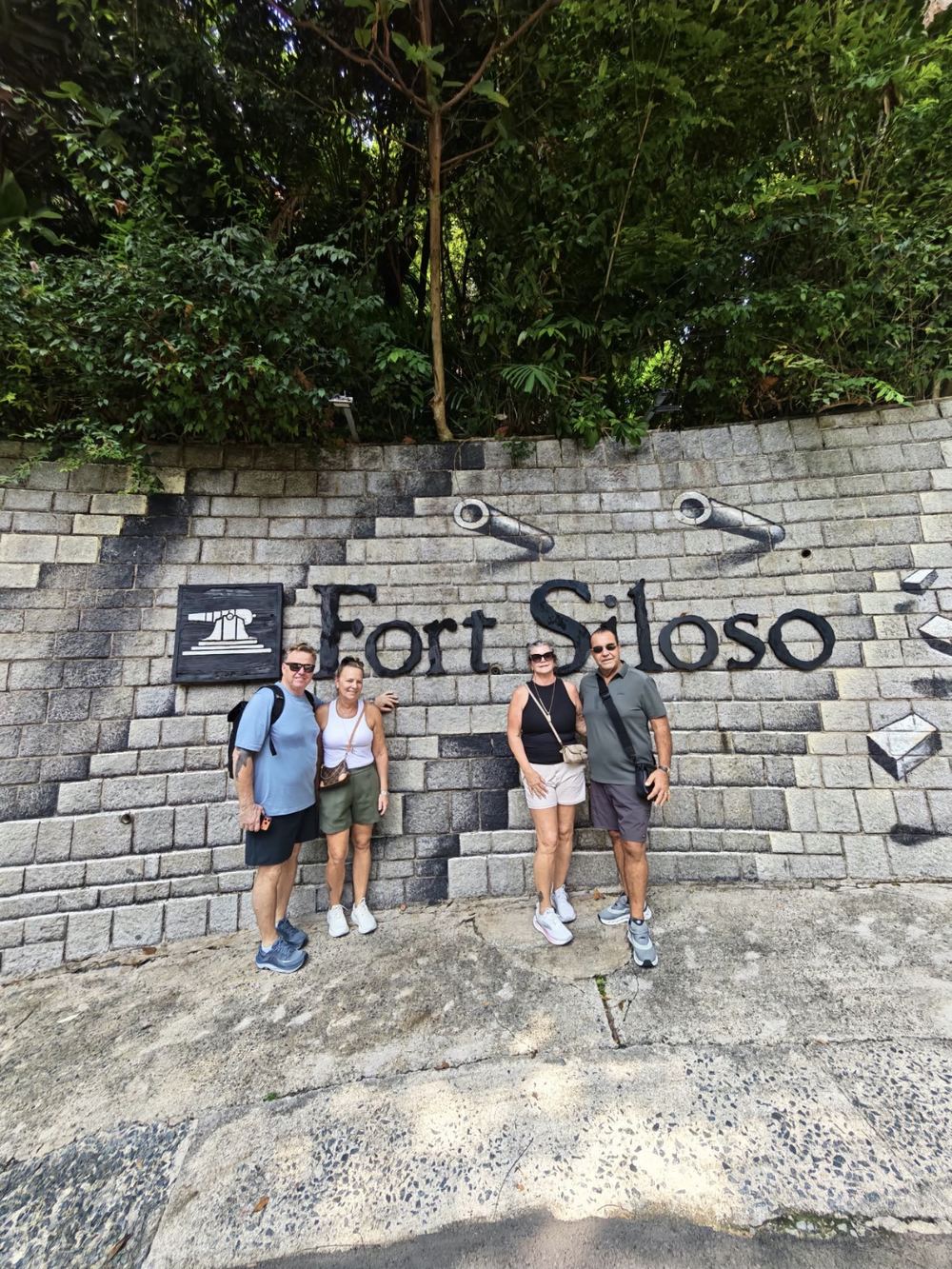 A Private Sentosa Island Tour: Cable Car, Fort Siloso and the Beaches